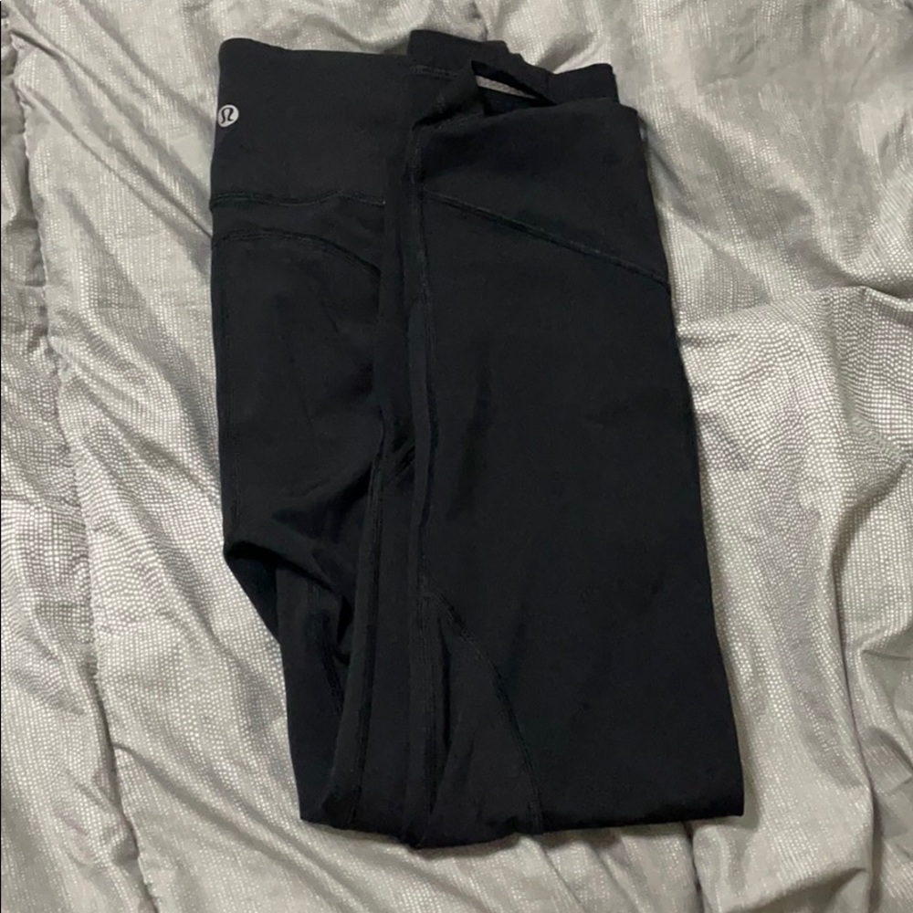 Lululemon pace rival